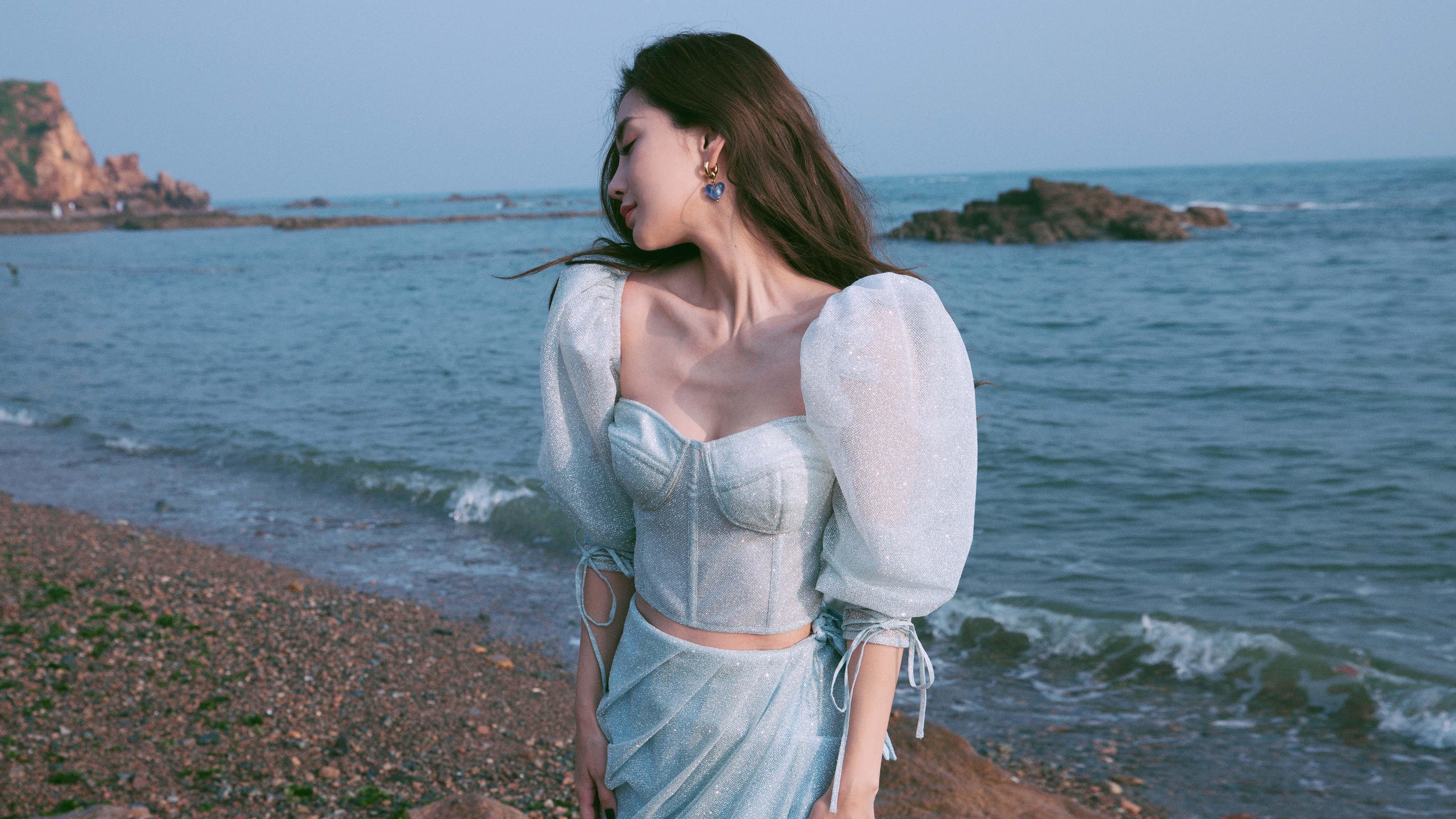 浙江雄狮前场逼抢频频奏效压制对手控球,浙江雄狮服务队